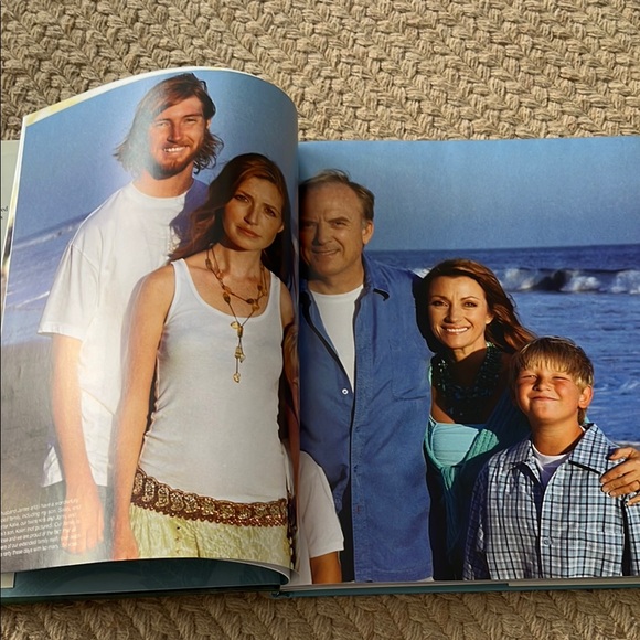 Making Yourself at Home by Jane Seymour - Home Décor Book with Green Cover - Picture 16 of 16